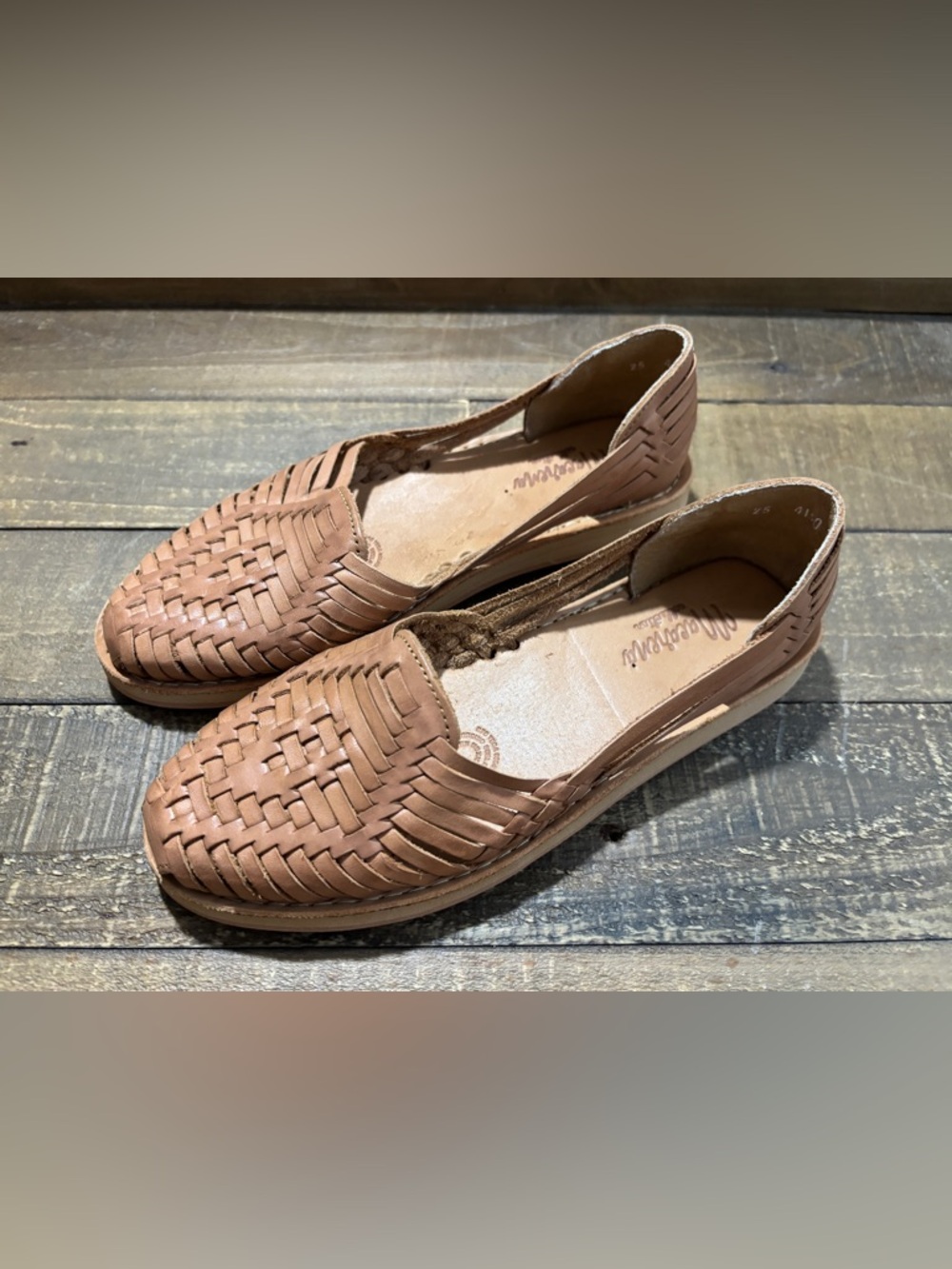Macarena Collection women's leather Huarache Sandals, Sand, Size 8.5/9